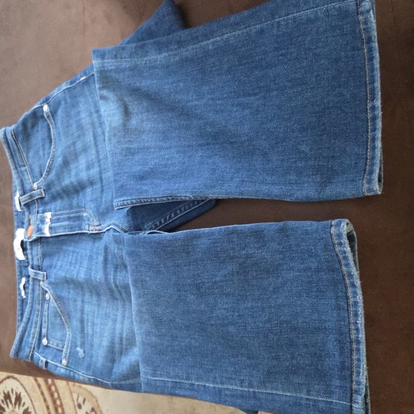 Closed Denim - Distressed - Picture 8 of 8